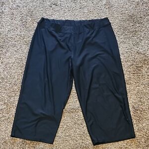 XERSION Womens Black Ceopped Pants. 20" Inseam. Plus Sz 2x!